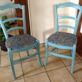 chaises-bleues.JPG